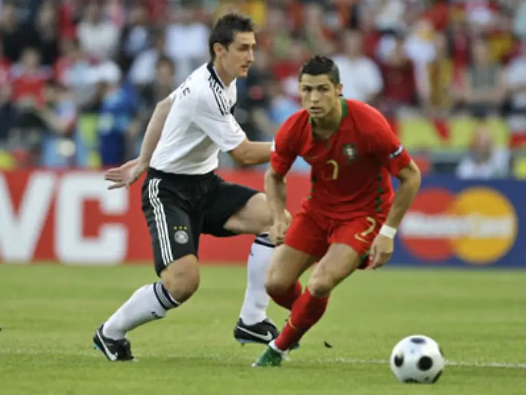 Erst-in-der-40-Minute-konnte-sich-Cristiano-Ronaldo-erstmals-entscheidend-in-Szene-setzen