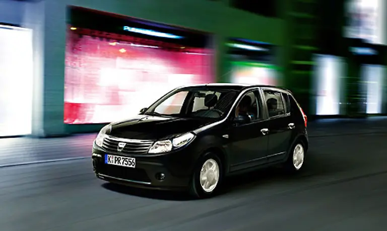 Die-Tatsache-dass-Renault-der-groesste-Autoimporteur-in-Deutschland-ist-hat-die-Marke-nicht-zuletzt-der-Billig-Tochter-Dacia-zu-verdanken