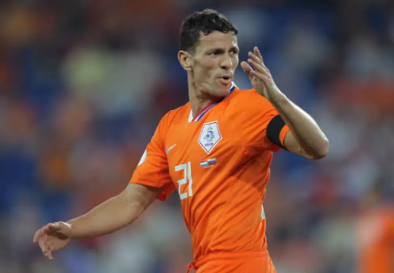 Bondscoach-Marco-van-Basten-vertraute-auch-auf-Khalid-Boulahrouz
