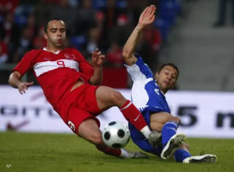 Klassischer-Torjaeger-steht-immer-da-wo-der-Ball-hinfaellt-wie-gegen-Kroatien-Fuer-die-wichtigen-Tore-zustaendig