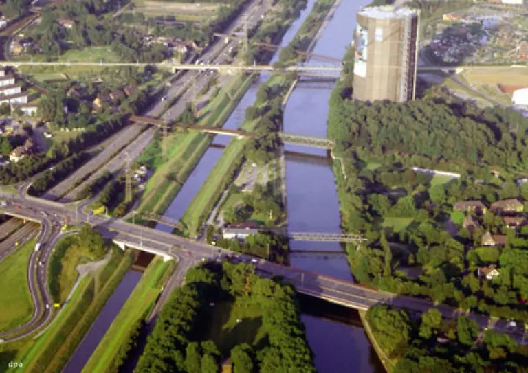 Auch-die-Industrie-schluckt-viel-Wasser-und-ist-verantwortlich-fuer-rund-22-Prozent-des-weltweiten-Suesswasserverbrauchs