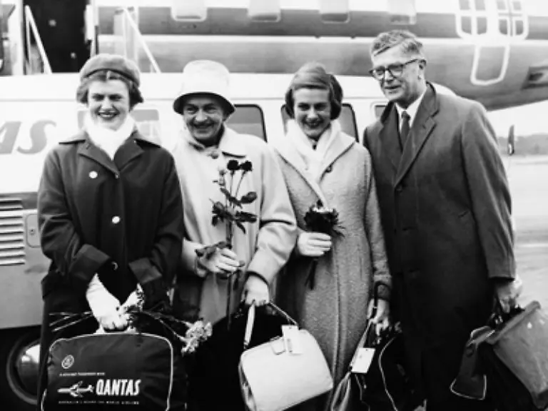 Zum-Reisen-gehoert-Geduld-Mut-guter-Humor-Vergessenheit-aller-haeuslichen-Sorgen-und-dass-man-sich-durch-widrige-Zufaelle-Schwierigkeiten-boeses-Wetter-schlechte-Kost-und-dergleichen-nicht-niederschlagen-laesst