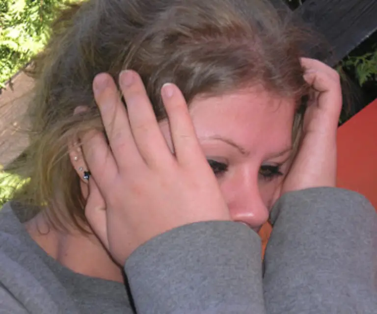 Einer-Familie-die-im-aegyptischen-Hurghada-durch-eine-Freiluftdisco-um-den-Schlaf-gebracht-wurde-sprach-das-Gericht-nun-sogar-60-Prozent-des-Reisepreises-zu-Obendrauf-gab-s-noch-600-Euro-Schadensersatz