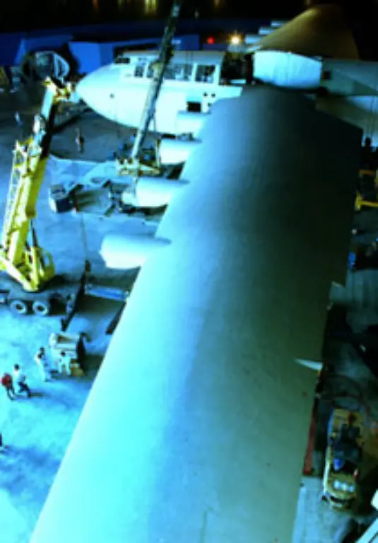 will-fuer-das-Militaer-riesige-Wasserflugzeuge-bauen