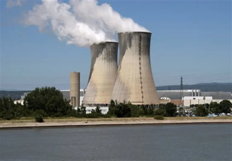 tausende-Liter-radioaktives-mit-Uran-verseuchtes-Wasser-aus