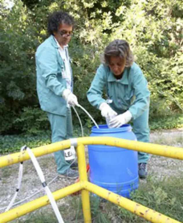 Das-Baden-und-Fischen-wird-in-den-Fluessen-verboten-Trinkwasser-nicht-mehr-aus-den-Gewaessern-der-Region-entnommen