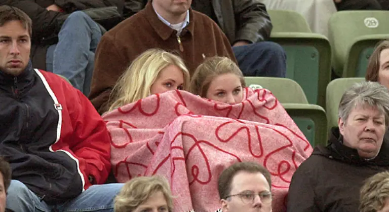 Wer-friert-nimmt-ab-Tatsaechlich-wird-durch-das-Muskelzittern-beim-Frieren-der-Energieverbrauch-des-Koerpers-erhoeht