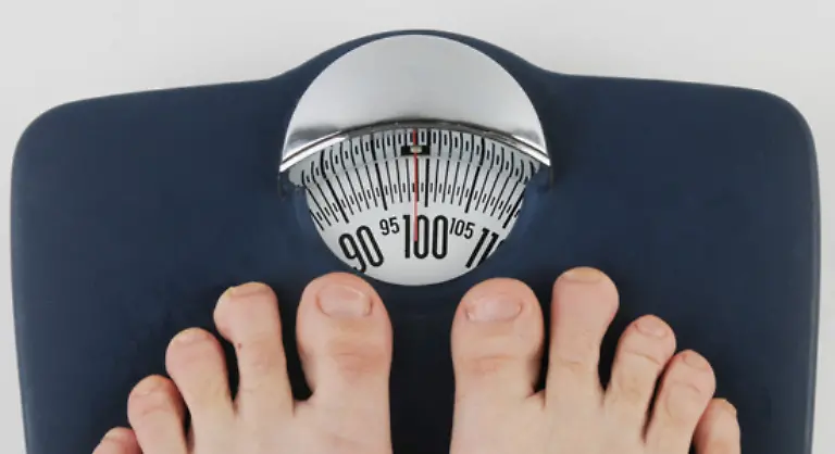 Viele-dieser-Diaeten-beinhalten-nicht-nur-falsche-Versprechungen-sondern-sogar-gesundheitsschaedliche-Ratschlaege