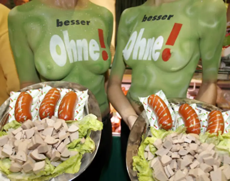 Deshalb-sollten-Abnehmwillige-die-Inhaltsstoffe-und-Kalorienangaben-ihrer-Nahrung-genau-kennen-Denn-auch-Geschmacksverstaerker-sind-beim-Abnehmen-hinderlich