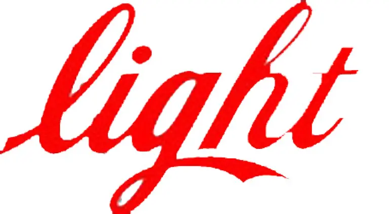 Lightprodukte-helfen-beim-Abnehmen-Kann-stimmen-allerdings-gibt-es-Probleme-Das-Wort-light-ist-als-Bezeichnung-nicht-geschuetzt-und-nicht-eindeutig-definiert-Ein-fettreduziertes-Produkt-kann-mehr-Zucker-als-ein-normales-enthalten