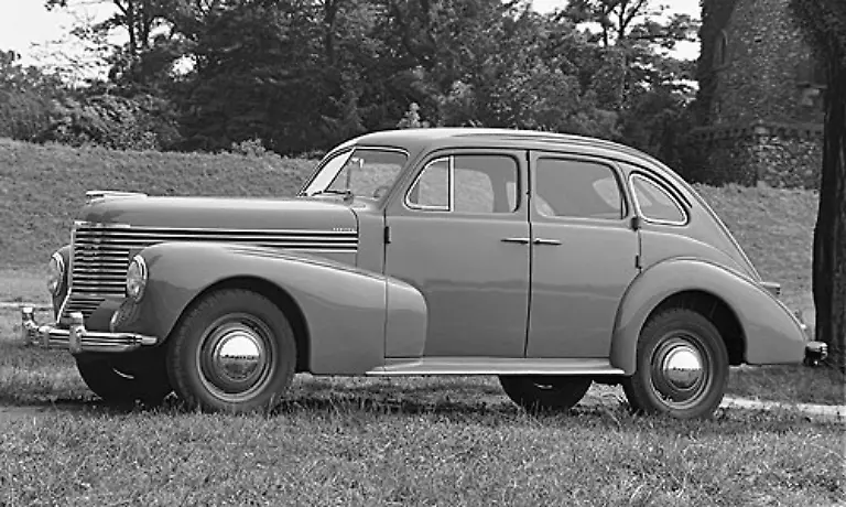 Damit-erreichte-er-eine-beachtliche-Geschwindigkeit-von-126-km-h-Bis-1950-verkauften-sich-12-936-Exemplare