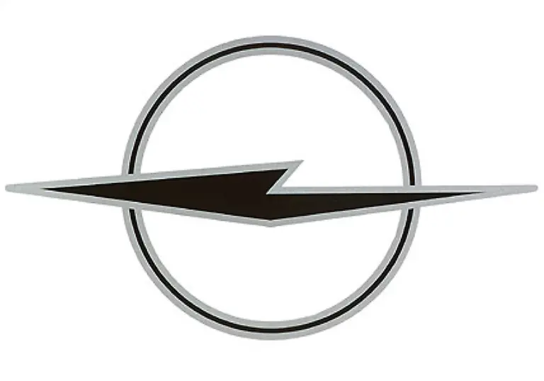 und-der-heute-noch-verwendete-Opel-Blitz-tauchte-dort-auf