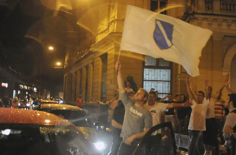 Dies-ist-ein-grosser-Tag-fuer-Bosnien-und-eine-grosser-Tag-fuer-die-Gerechtigkeit-erklaerte-das-kroatische-Praesidiumsmitglied-Zeljko-Komsic