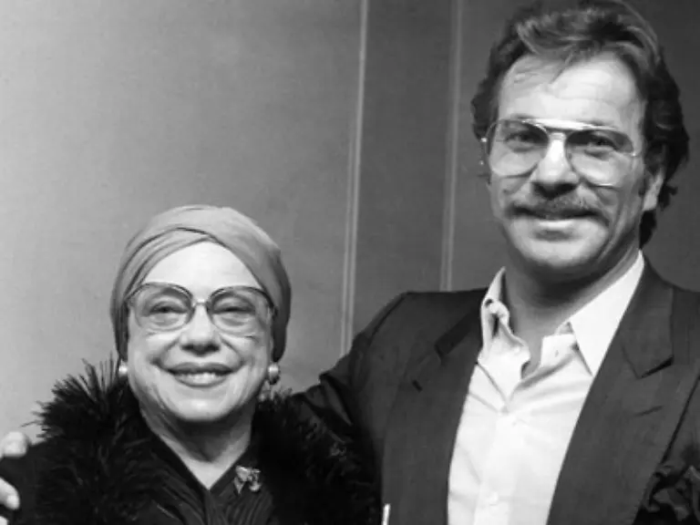 wie-ihn-seine-Mutter-ein-Leben-lang-nannte-sein-Klassenziel-laengst-erreicht