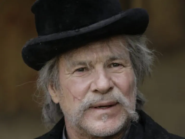 Seit-ueber-einem-halben-Jahrhundert-ist-George-im-Geschaeft