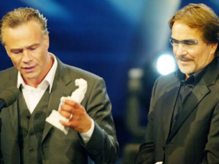 Seine-Bandbreite-reicht-vom-Karl-May-Darsteller-bis-zum-KZ-Kommandanten-ueber-einen-Alzheimer-Kranken-oder-blinden-Klavierlehrer