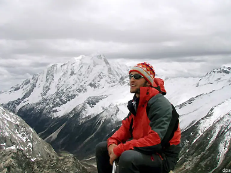 Kehrer-und-Nones-koennen-Unterkirchner-nicht-erreichen-sie-setzen-den-Aufstieg-am-Tag-darauf-zunaechst-fort-bis-schlechtes-Wetter-auch-sie-zur-Umkehr-zwingt