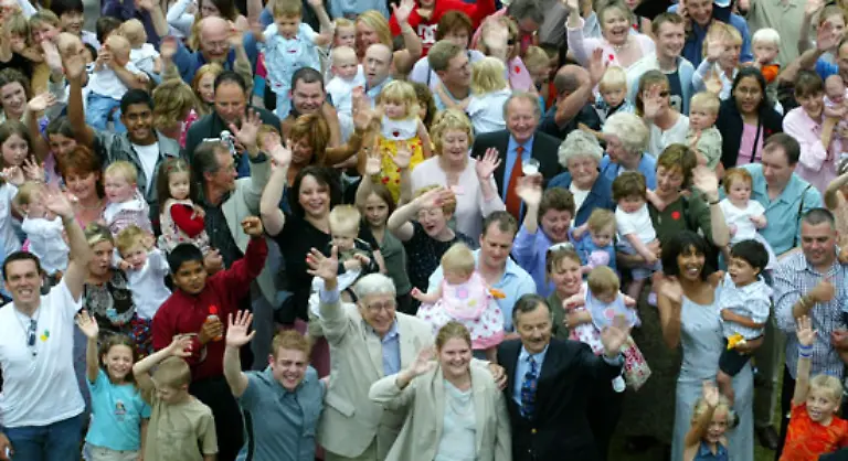 Sie-gab-Millionen-unfruchtbaren-Paaren-Hoffnung-auf-die-Erfuellung-ihres-Kinderwunsches-und-gleichzeitig-Kirchenvertretern-und-Ethikern-Anlass-zur-Kritik