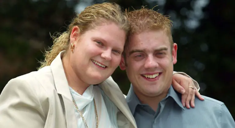 Ende-2006-bekamen-sie-und-ihr-Mann-Wesley-ein-eigenes-Kind-Aber-Cameron-ist-auf-natuerliche-Weise-entstanden-ergaenzt-Brown