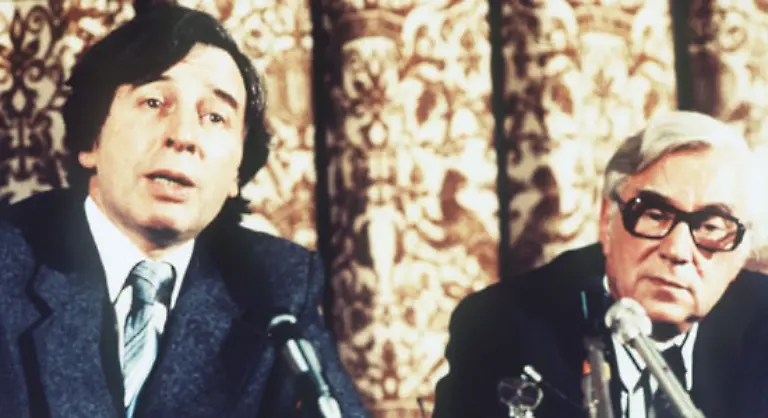 mit-den-Aerzten-Patrick-Steptoe-rechts-und-Robert-Edwards-auf-ein-bis-dahin-noch-nie-gegluecktes-Experiment-einzulassen