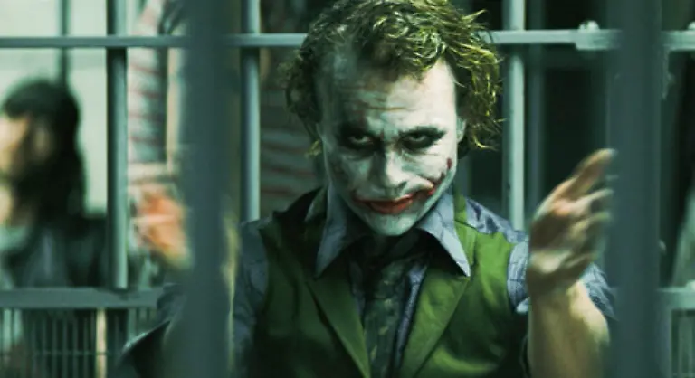 Dark-Knight-ist-der-Bestseller-des-Jahres-versicherte-Ted-Hong-vom-Kartenvorverkaufsservice-Fandango-Er-uebertrumpft-im-Vorverkauf-Iron-Man-Sex-and-the-City-Indiana-Jones-und-WALL-E