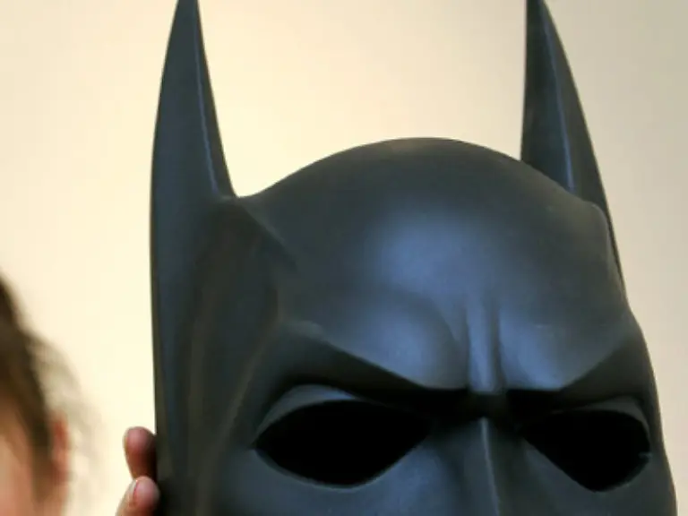 Und-tatsaechlich-Dark-Knight-das-sechste-Abenteuer-des-Superhelden-hat-innerhalb-von-zehn-Tagen-alle-Rekorde-gebrochen