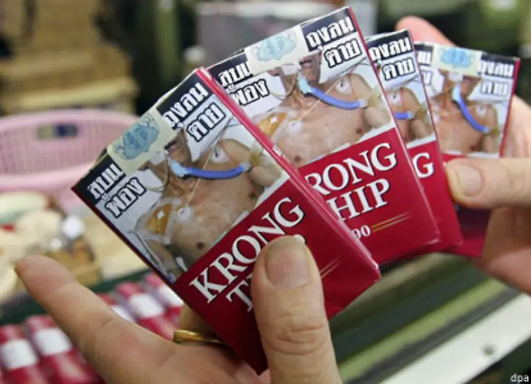 Die-gesundheitlichen-Folgen-des-Tabakrauchens-sind-jedoch-verheerender-als-die-des-Konsums-von-Alkohol-Medikamenten-und-illegalen-Rauschdrogen-zusammen