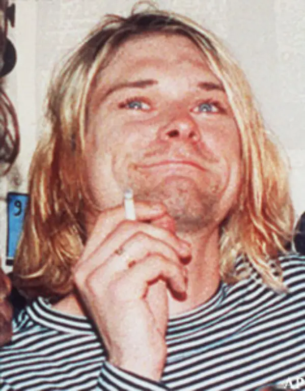 Nach-grossen-Aufklaerungskampagnen-und-massiver-medialer-Aufmerksamkeit-ist-Heroin-heute-den-meisten-Menschen-ein-Begriff-Konsumierende-Stars-sind-eher-abschreckende-Beispiele-der-Selbstzerstoerung