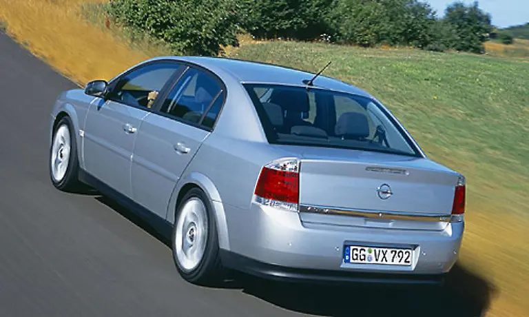 Ein-durchweg-solides-Auto-zu-einem-vernuenftigen-Preis-so-das-recht-einmuetige-Motto-in-der-Fachpresse
