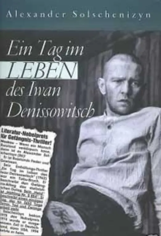 Seine-Erlebnisse-verarbeitet-Solschenizyn-literarisch-Einfach-ohne-Anklage-aber-unwiderlegbar-schildert-er-den-Alltag-eines-Lagerhaeftlings-in-seinem-1962-erschienenen-schriftstellerischen-Debuet