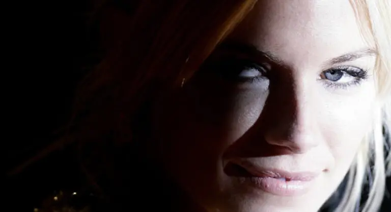 Aber-was-hat-die-Schauspielerin-was-Maenner-verrueckt-werden-laesst