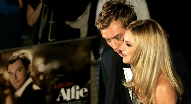 Da-war-sie-an-der-Seite-von-Schoenling-Jude-Law