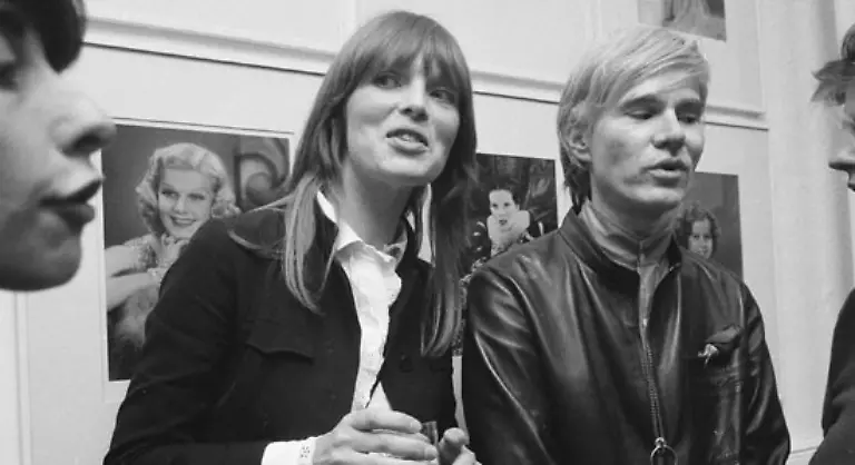 Bald-mausert-er-sich-zu-New-Yorks-gefragtestem-und-erfolgreichstem-Illustrator