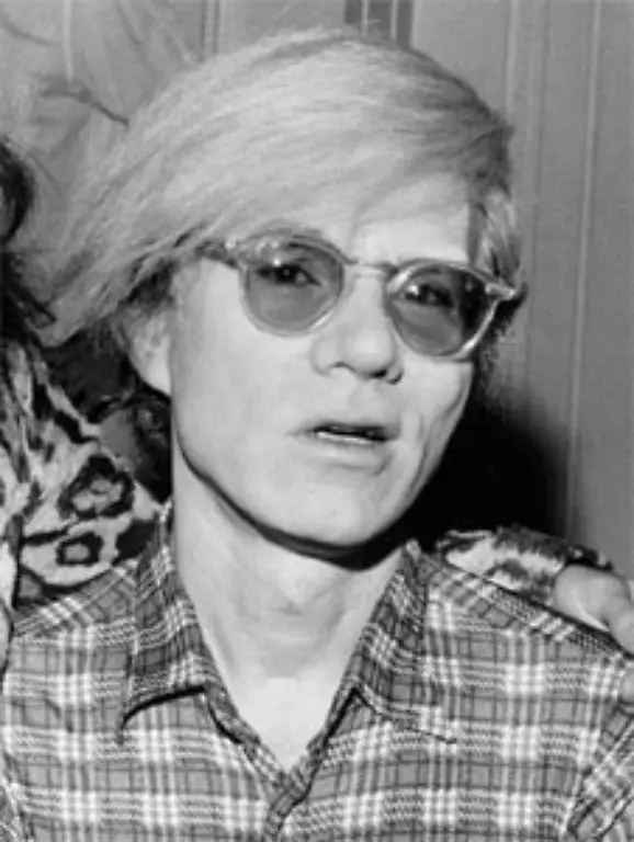 Indem-er-zeitlebens-die-maennliche-Homosexualitaet-zu-einem-der-zentralen-Fixpunkte-seines-Schaffens-erhebt-foerdert-er-die-Auseinandersetzung-mit-dem-Thema