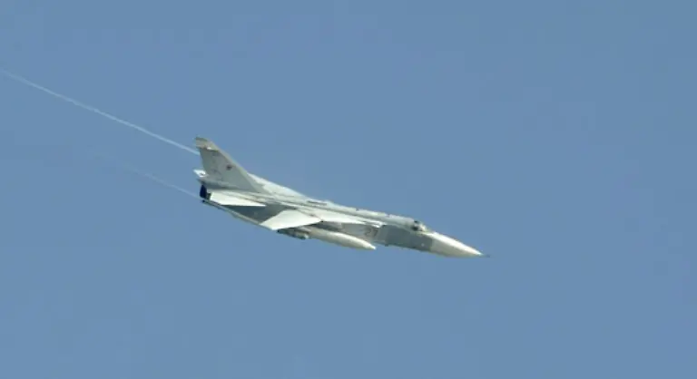 Am-selben-Tag-dringen-russische-Kampfflugzeuge-in-den-georgischen-Luftraum-ein-Bild-vom-8-August-Das-russische-Aussenministerium-erklaert-man-habe-einen-Angriff-der-georgischen-Armee-auf-die-abtruennige-Provinz-Suedossetien-befuerchtet