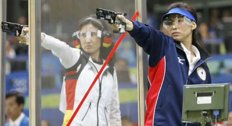 Munkhbayar-Dorjsuren-beendet-die-Pleitenserie-der-deutschen-Schuetzen-Die-44-jaehrige-gebuertige-Mongolin-holt-Bronze-mit-der-Sportpistole