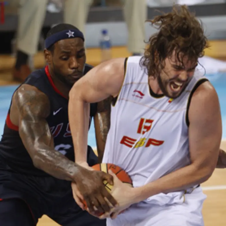 Das-Team-der-NBA-Profis-setzte-sich-im-Endspiel-des-Turniers-118-107-gegen-Weltmeister-Spanien-durch