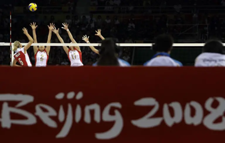 Abgeblockt-Volleyball-Vorrunde-der-Damen-Polen-gegen-China