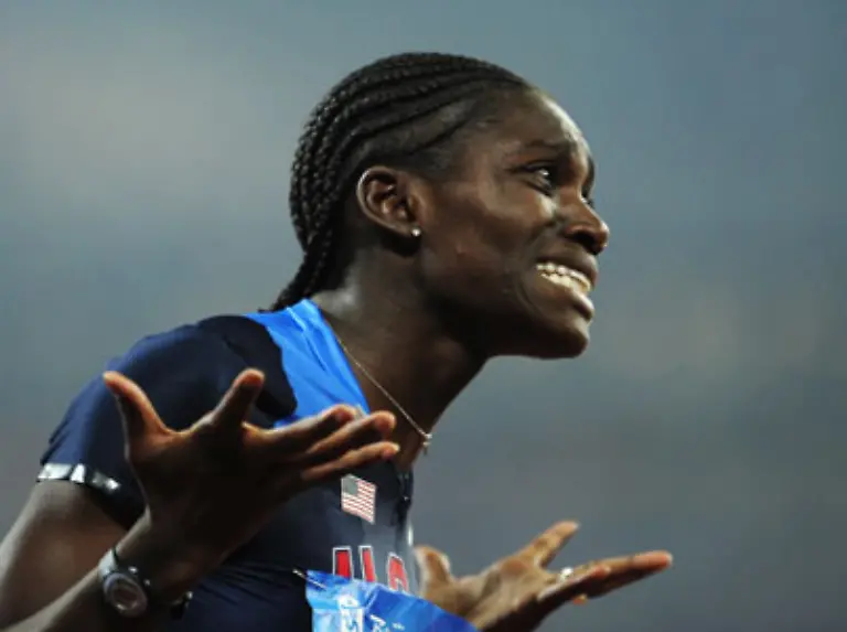 Fassungslos-Dawn-Harper-USA-nach-dem-100-Meter-Huerdenfinale