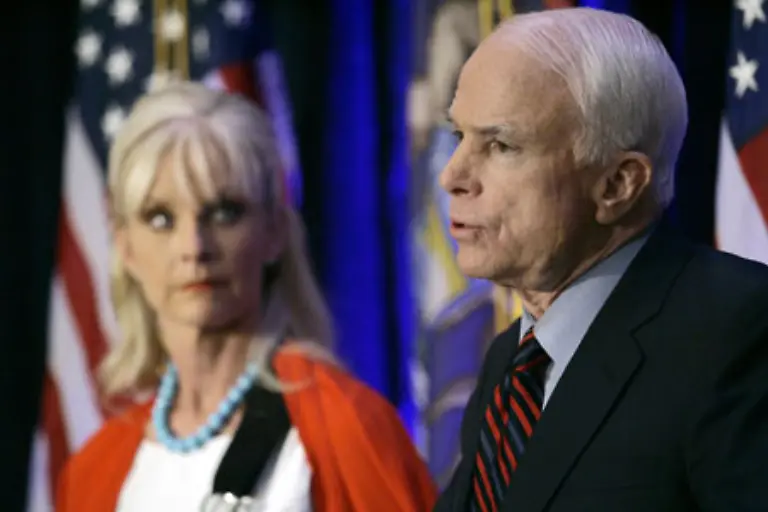 Wenn-der-Schwerpunkt-im-Wahlkampf-auf-der-Aussenpolitik-bleibt-hat-McCain-gute-Chancen-ins-Weisse-Haus-einzuziehen-obwohl-er-aelter-als-Dreck-ist-wie-er-selbst-ueber-sich-sagt