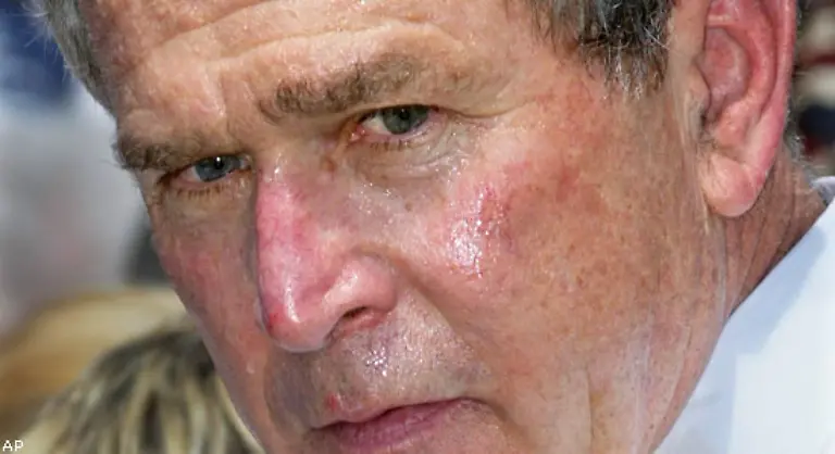 Einige-brauchten-natuerlich-etwas-laenger-US-Praesident-George-W-Bush-gestand-erst-im-Sommer-2004-ein-dass-der-Ausstoss-von-Treibhausgasen-die-einzig-wahrscheinliche-Erklaerung-fuer-die-globale-Erwaermung-in-den-vergangenen-drei-Jahrzehnten-ist