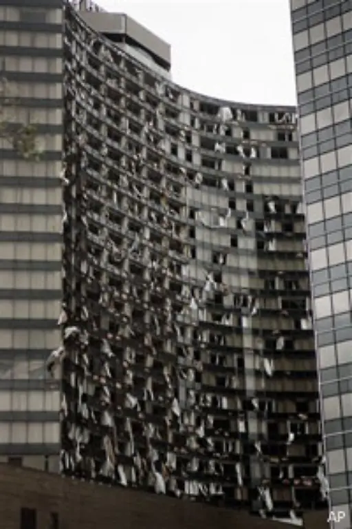 Eine-andere-Ansicht-vom-Hyatt-Hotel