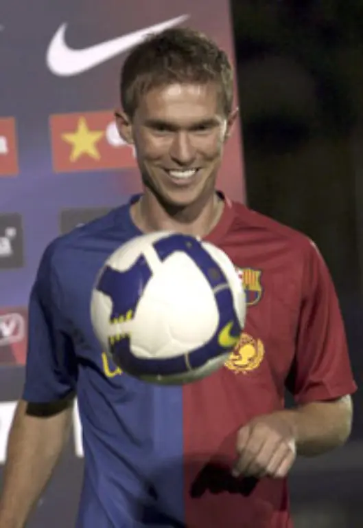 Ebenfalls-neu-in-Barcelona-und-ebenfalls-nicht-billig-Mittelfeldspieler-Alexander-Hleb-15-Mio-FC-Arsenal
