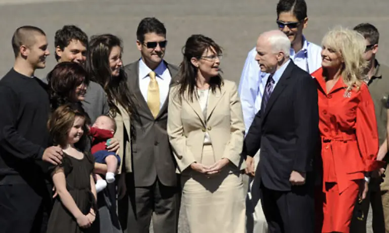 Ein-offenes-Geheimnis-ist-dass-McCains-Wunschkandidat-jemand-anders-war-jemand-der-das-exakte-Gegenteil-von-Sarah-Palin-darstellt