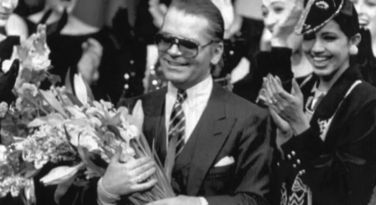 Bereits-als-Teenager-ging-Lagerfeld-nach-Paris