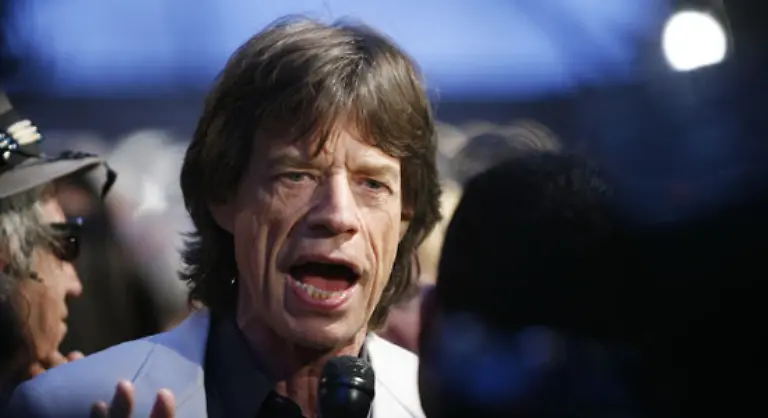Superstars-sorgen-sich-um-den-Verlust-des-Musikwunders-Amy-schreibt-fantastische-Songs-hat-Klasse-Ich-hoffe-sie-kriegt-die-Kurve-sagte-Rolling-Stones-Urgestein-Mick-Jagger