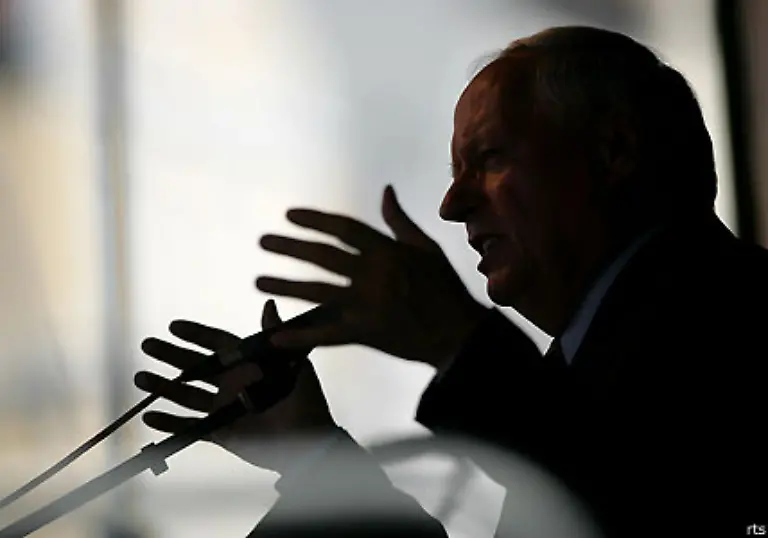 Einerseits-lassen-sie-sich-von-Gysi-ueberzeugen-dass-die-Partei-ohne-Lafontaine-keinesfalls-im-Westen-einen-Fuss-an-Deck-bekommen-haette