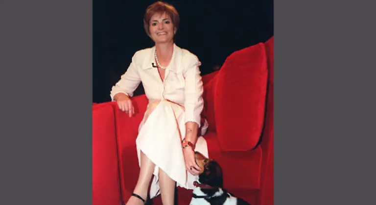 Schoen-wenn-man-ueber-einen-treuen-Mann-verfuegt-das-wuenscht-man-doch-jedem-Leider-sieht-die-Realitaet-ueberall-auf-der-Welt-aber-anders-aus