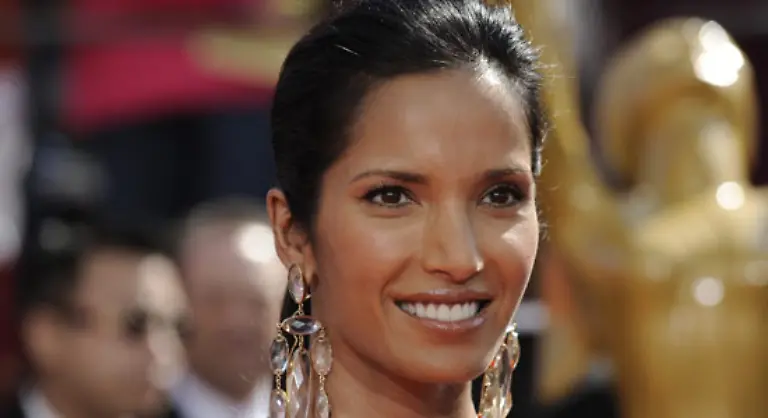 Ganz-goldig-und-natuerlich-geht-es-in-Hollywood-aber-durchaus-auch-noch-Padma-Lakshi