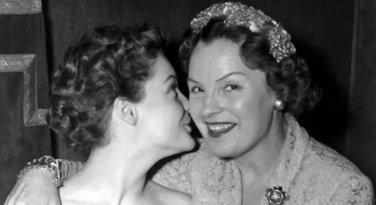 Als-Rosemarie-Magdalena-Albach-wird-Romy-1938-als-Tochter-des-Schauspieler-Ehepaares-Wolf-Albach-Retty-und-Magda-Schneider-in-Wien-geboren